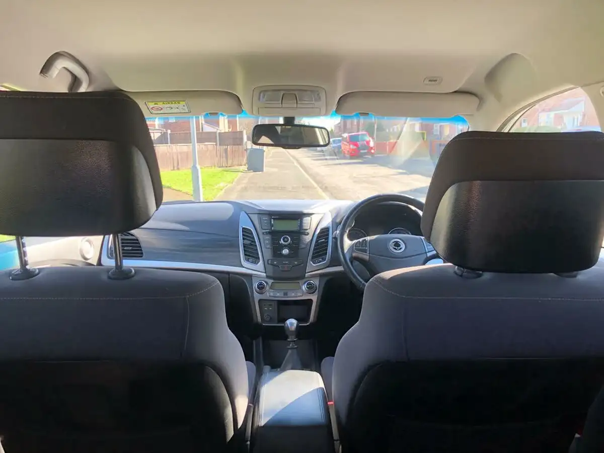2015-kgm-ssangyong-korando-20td-le-149ps-big-8