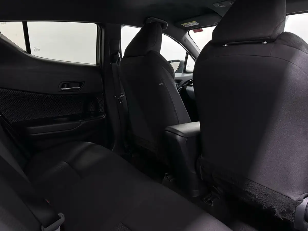 2018-toyota-c-hr-18-vvt-i-dynamic-big-33