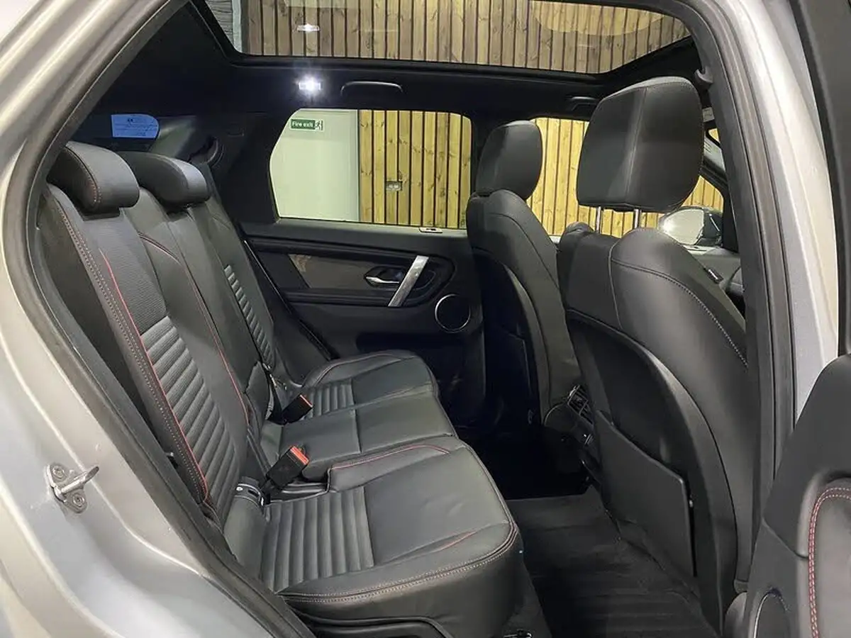 2020-land-rover-discovery-sport-big-39