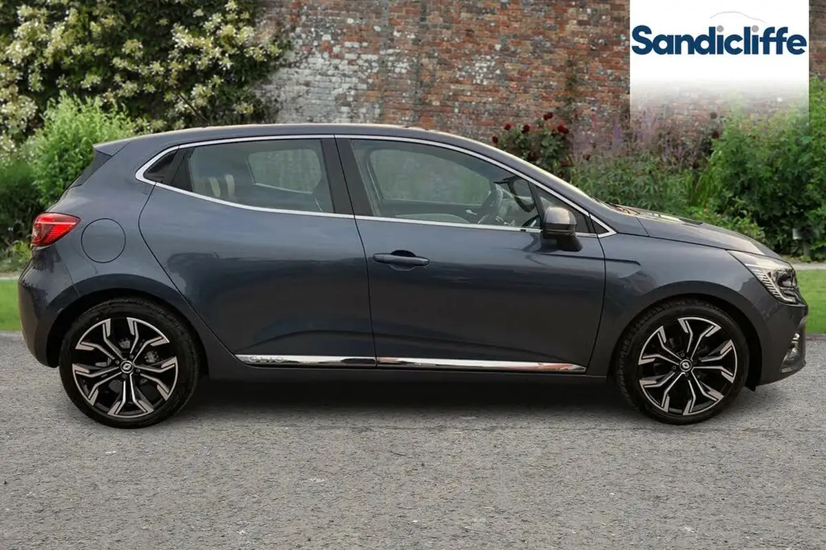2022-renault-clio-10-tce-se-edition-big-2