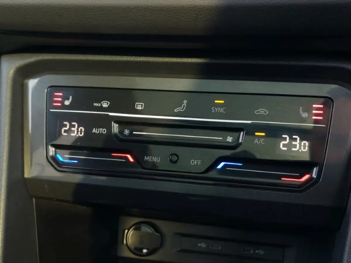 2024-volkswagen-tiguan-allspace-15-tsi-elegance-big-12