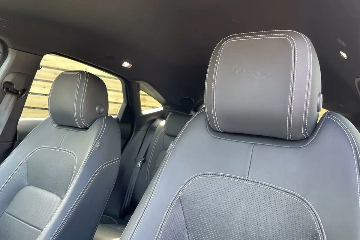 2018-jaguar-e-pace-20-i4d-r-dynamic-hse-180ps-ss-big-28