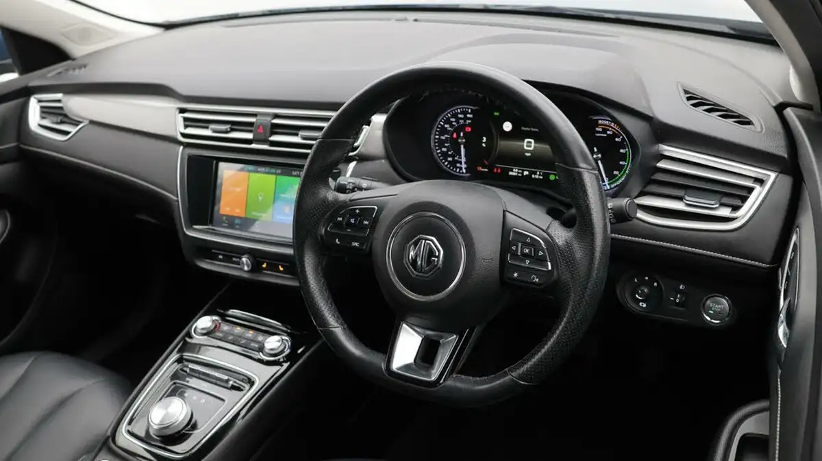 2021-mg-mg5-e-exclusive-ev-long-range-big-9