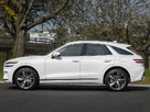 2025-genesis-gv70-small-5