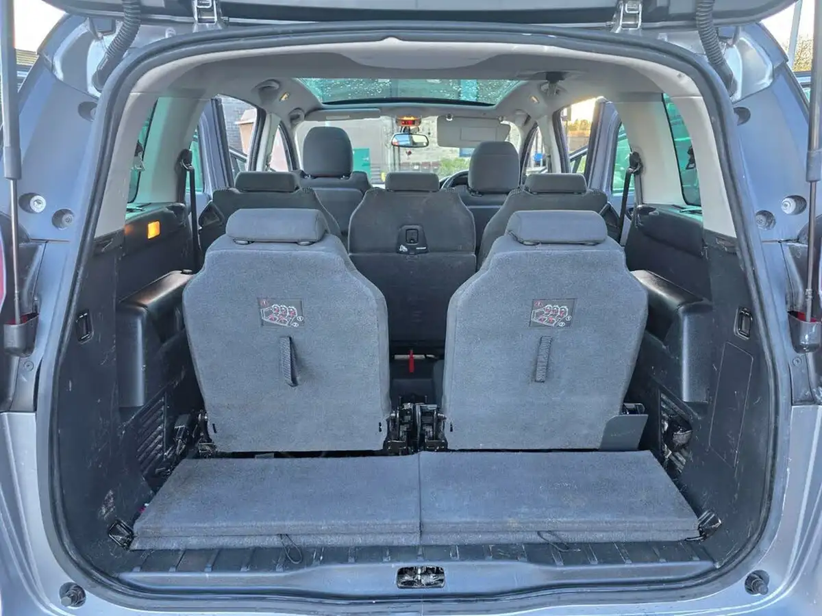 2015-peugeot-5008-16bluehdi-allure-auto-big-39