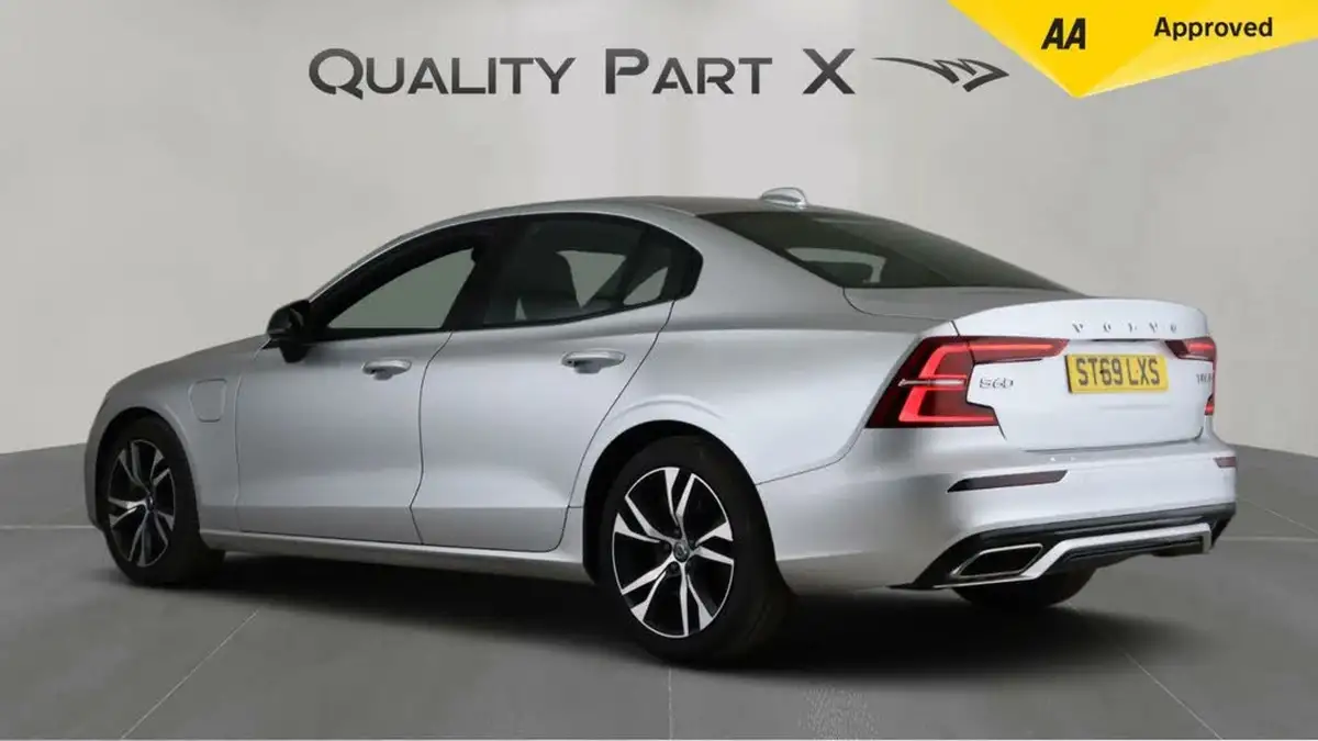2019-volvo-s60-20-t8-r-design-plus-big-4