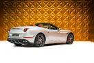 2015-ferrari-california-39-t-small-6