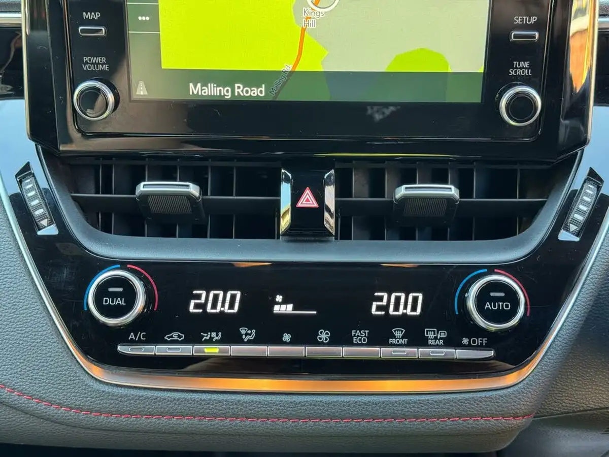 2020-toyota-corolla-20-vvt-i-excel-spare-wheel-touring-sports-big-21