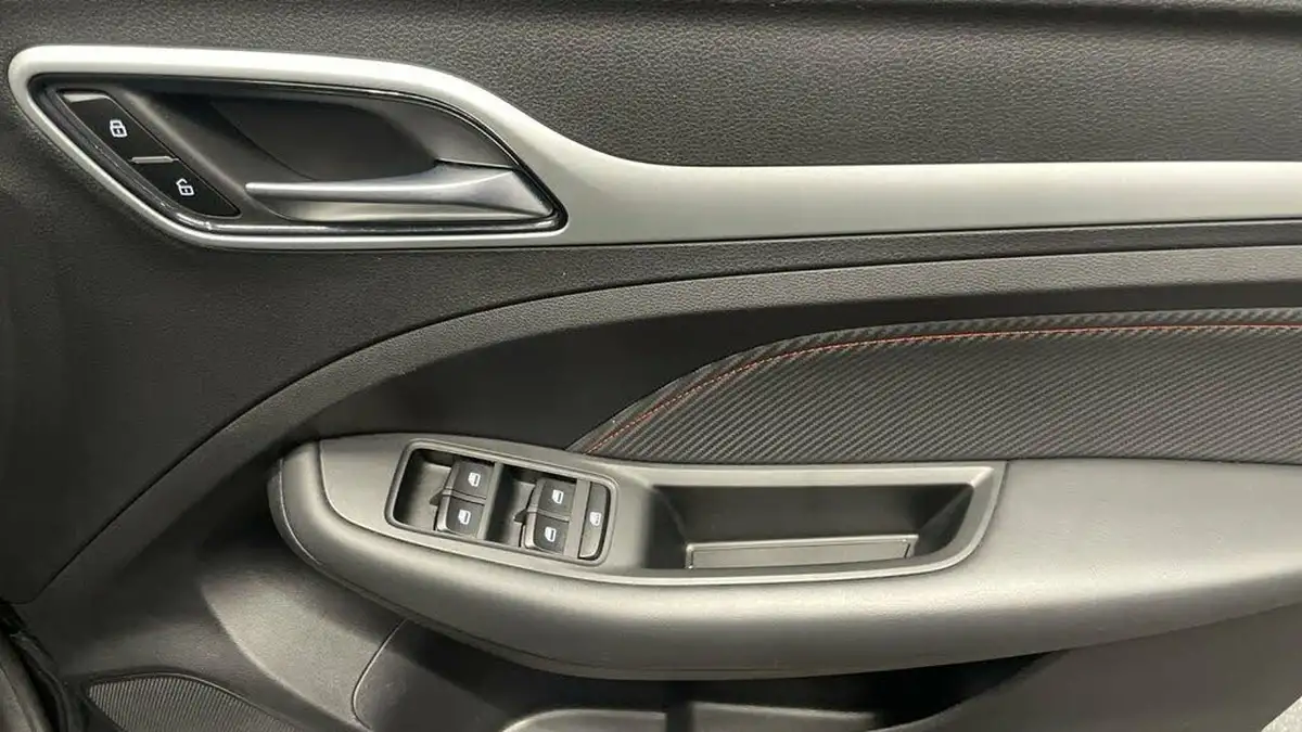 2021-mg-zs-suv-10t-gdi-exclusive-auto-big-24