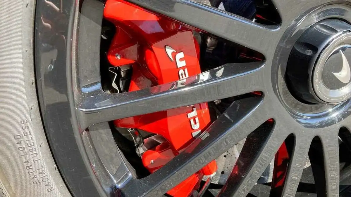 2021-mclaren-620r-38-big-4