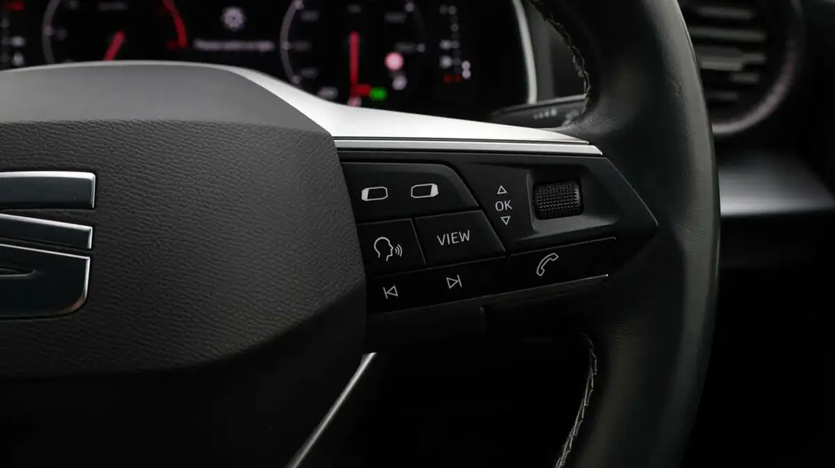 2023-seat-ibiza-10-tsi-xcellence-lux-110ps-dsg-big-23