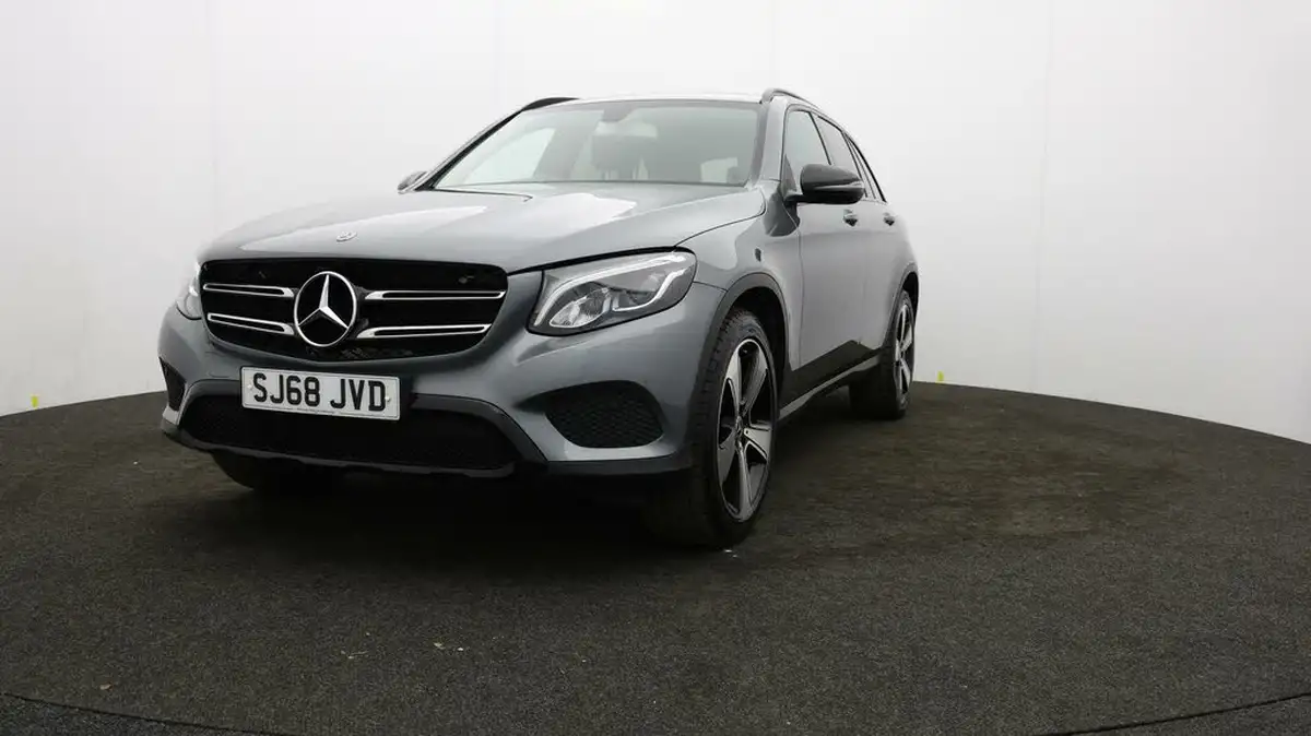 2018-mercedes-benz-glc-class-20-glc250-urban-edition-big-51