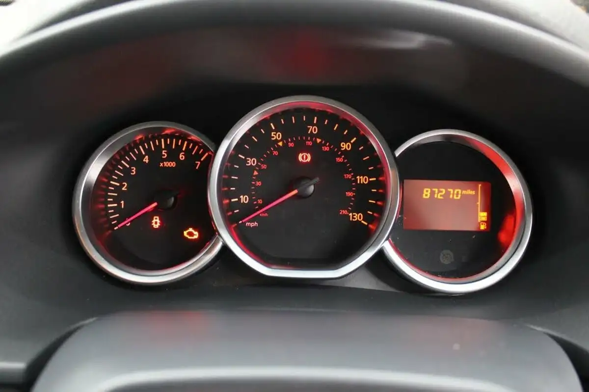 2019-dacia-sandero-09-tce-comfort-ss-big-29