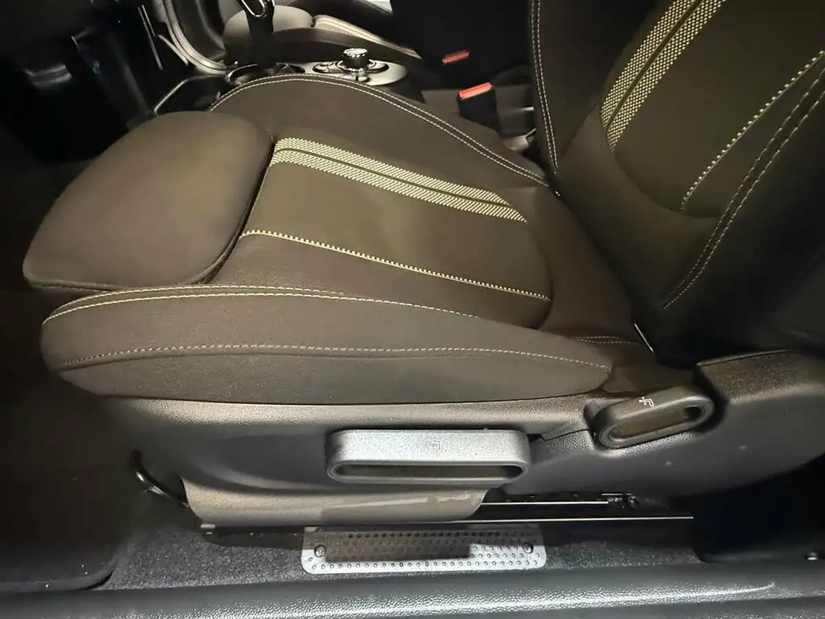 2021-mini-cooper-e-cooper-s-1-big-48