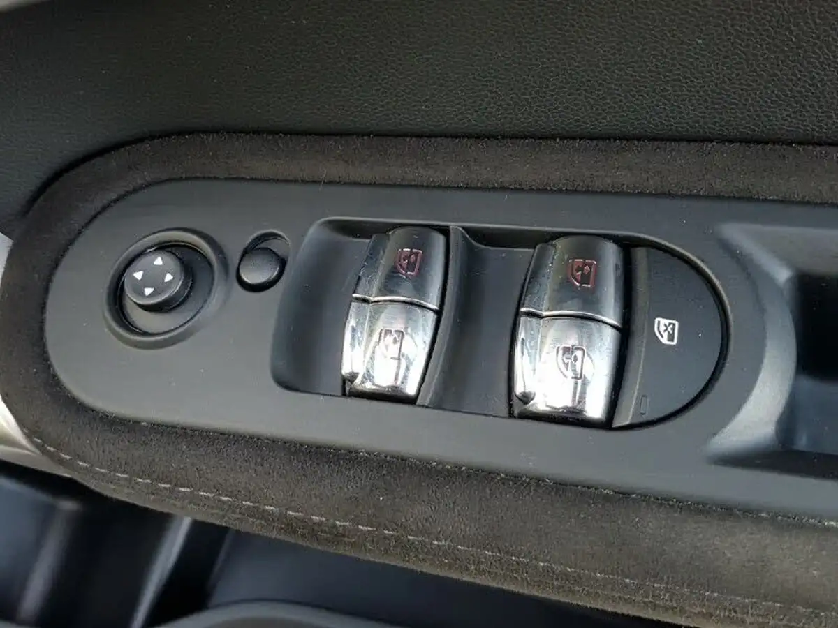 2021-mini-countryman-20-cooper-s-exclusive-auto-big-12
