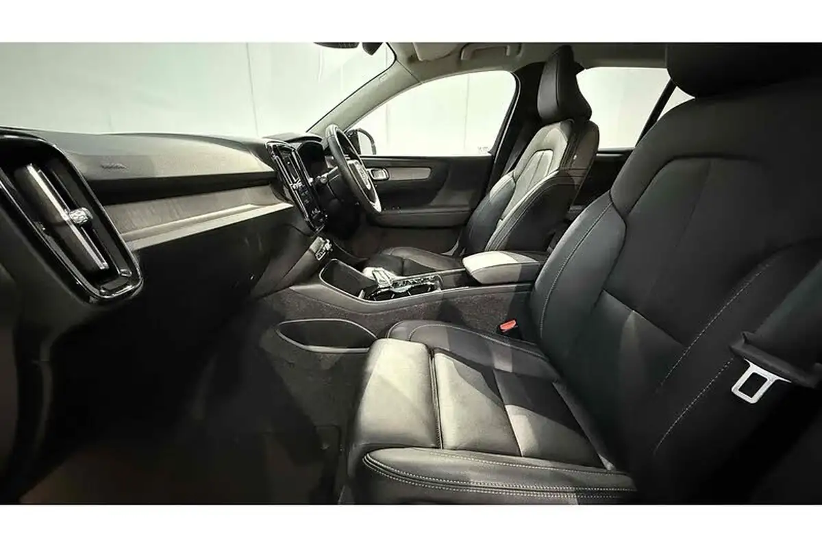 2020-volvo-xc40-15-t5-inscription-pro-plug-in-hybrid-big-35