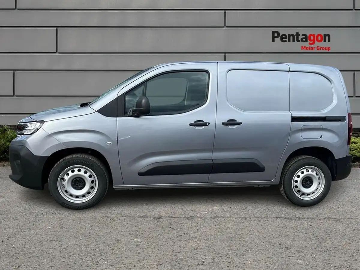 2024-peugeot-partner-15-bluehdi-professional-100pseu6d-big-11