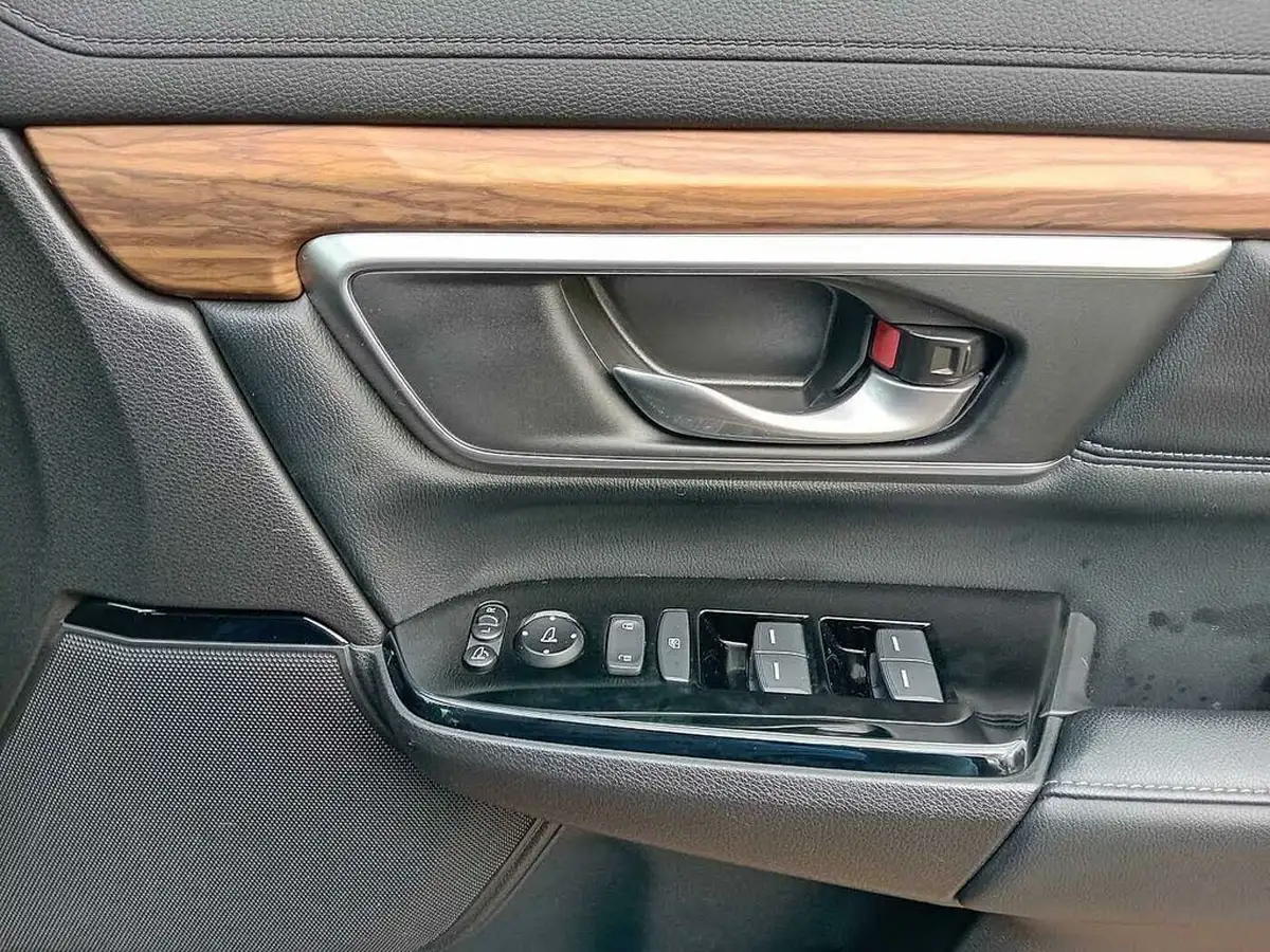 2020-honda-cr-v-20-i-mmd-ex-4wd-big-28