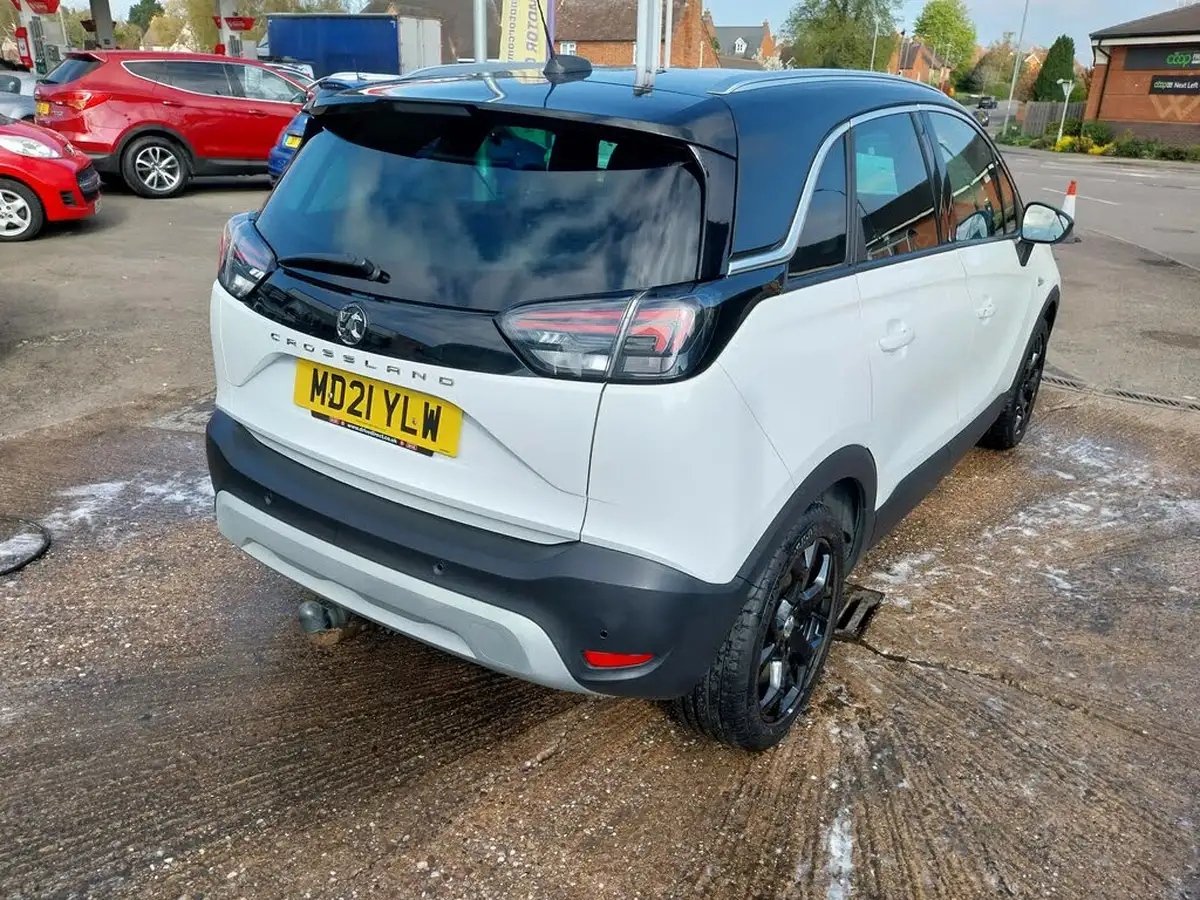 2021-vauxhall-crossland-12-sri-nav-130ps-big-4