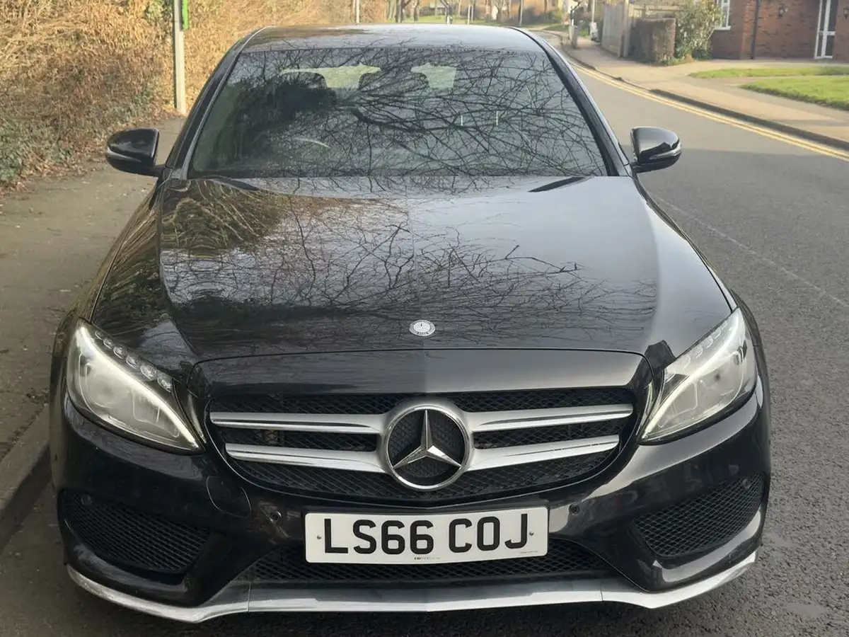 2016-mercedes-benz-c-class-21d-c220d-amg-line-170ps-ss-saloon-4d-auto-big-3