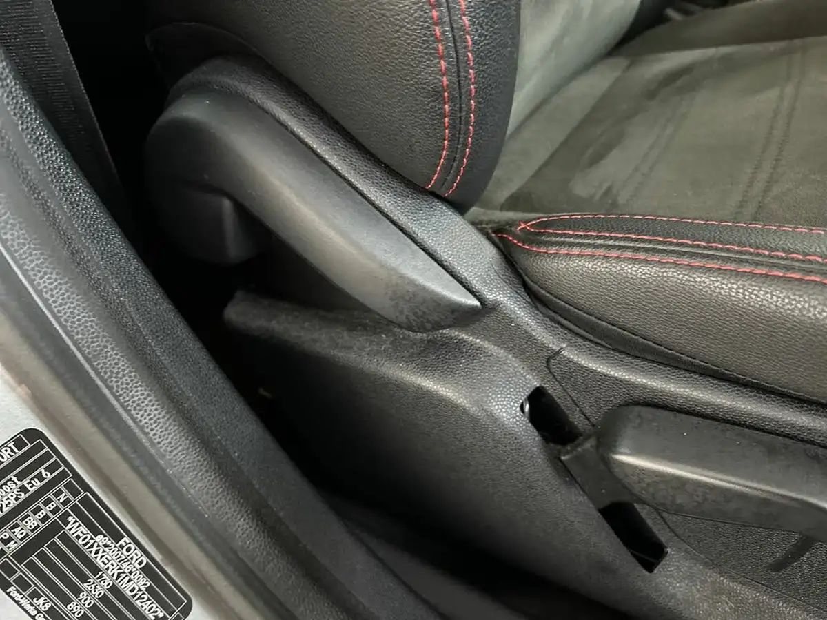 2022-ford-ecosport-10t-st-line-125ps-big-29