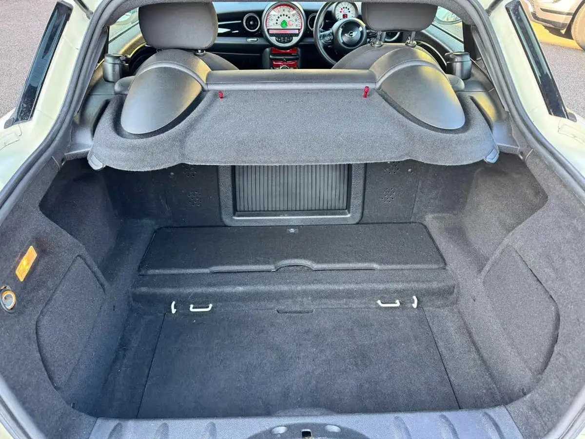 2013-mini-coupe-16-cooper-big-19