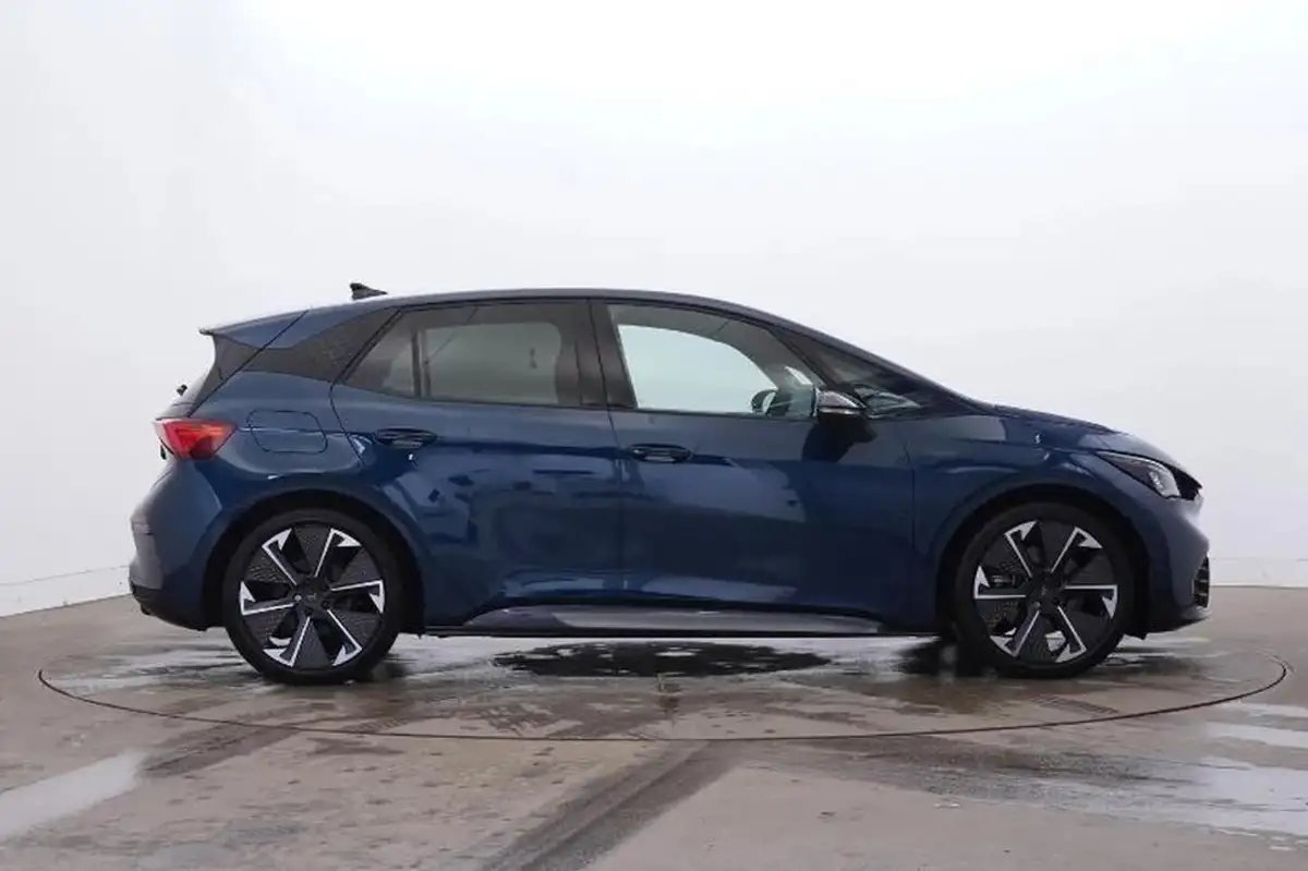 2024-cupra-born-e-v3-edition-big-2