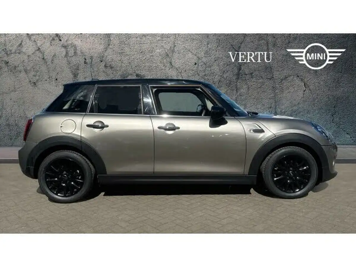 2020-mini-countryman-15-cooper-classic-big-2