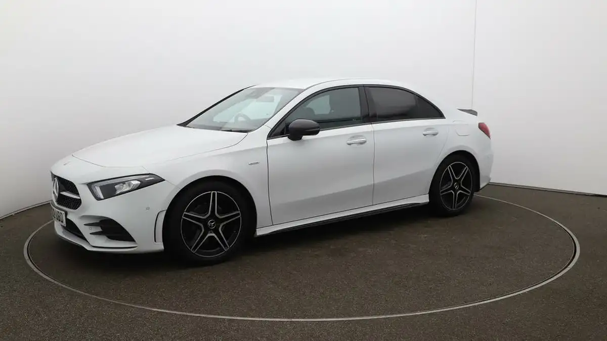 2022-mercedes-benz-a-class-13-a200-amg-line-premium-edition-saloon-4d-7g-dct-big-60