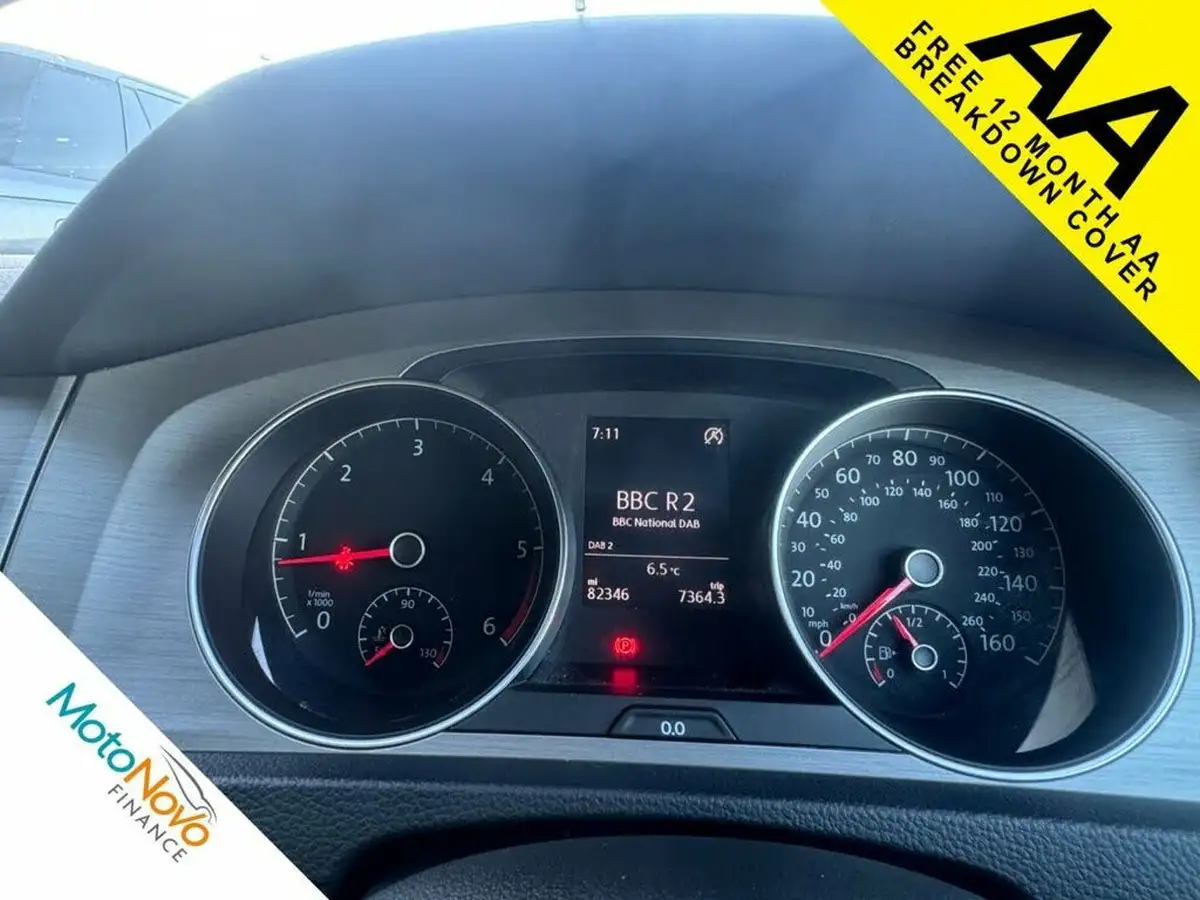 2014-volkswagen-golf-20tdi-se-ss-hatchback-5d-big-3