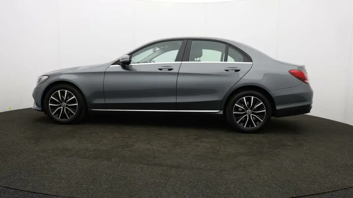 2020-mercedes-benz-c-class-15-c200-se-saloon-4d-big-62