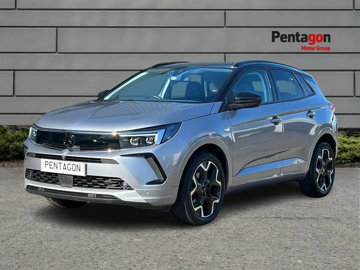 2023-vauxhall-grandland-12-ultimate-130ps-auto-big-2