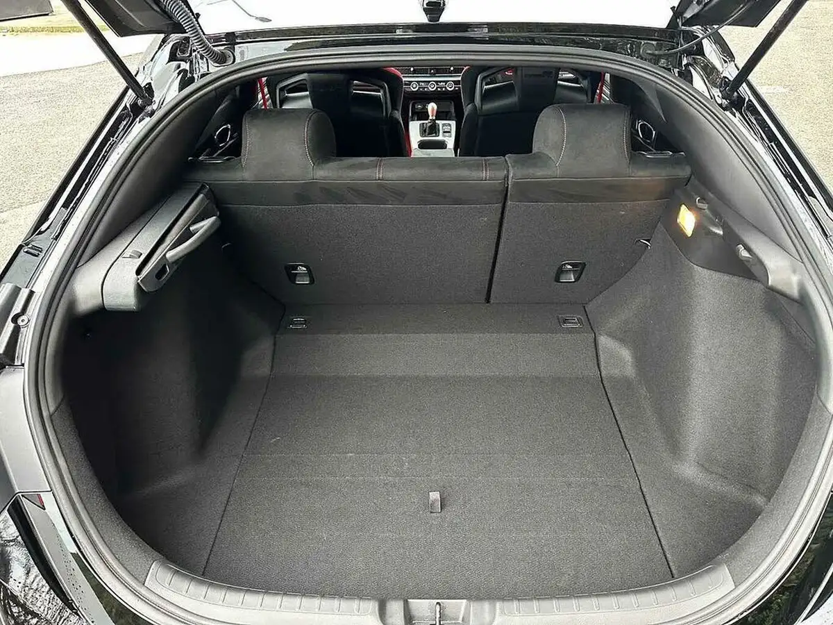 2023-honda-civic-20-i-vtec-type-r-big-21