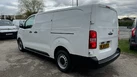 2019-vauxhall-vivaro-15td-2900-l2h1-dynamic-small-19