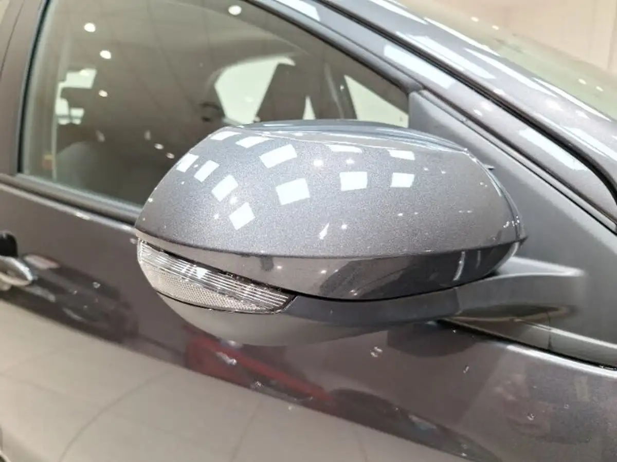 2023-mazda-mazda2-15-agile-big-17