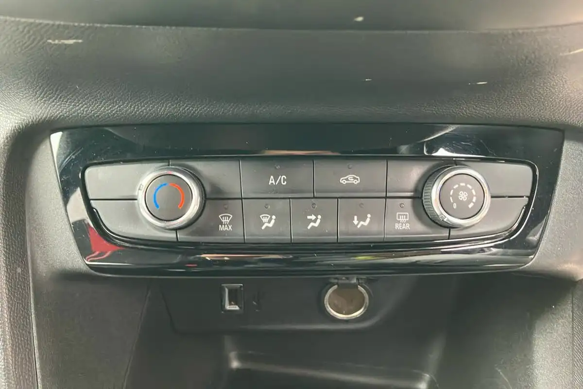 2020-vauxhall-corsa-12-turbo-sri-100ps-big-12