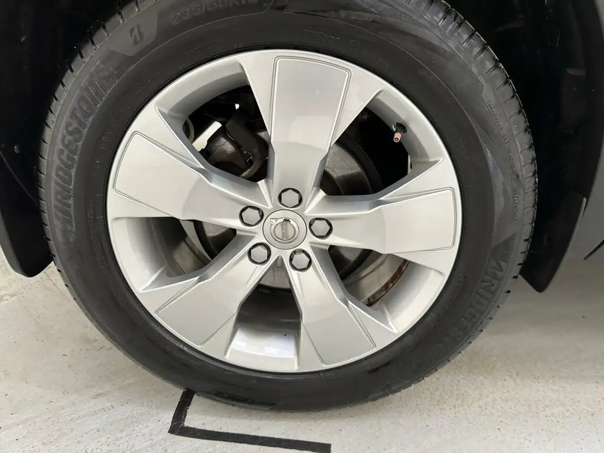 2019-volvo-xc40-20td-d3-momentum-big-33
