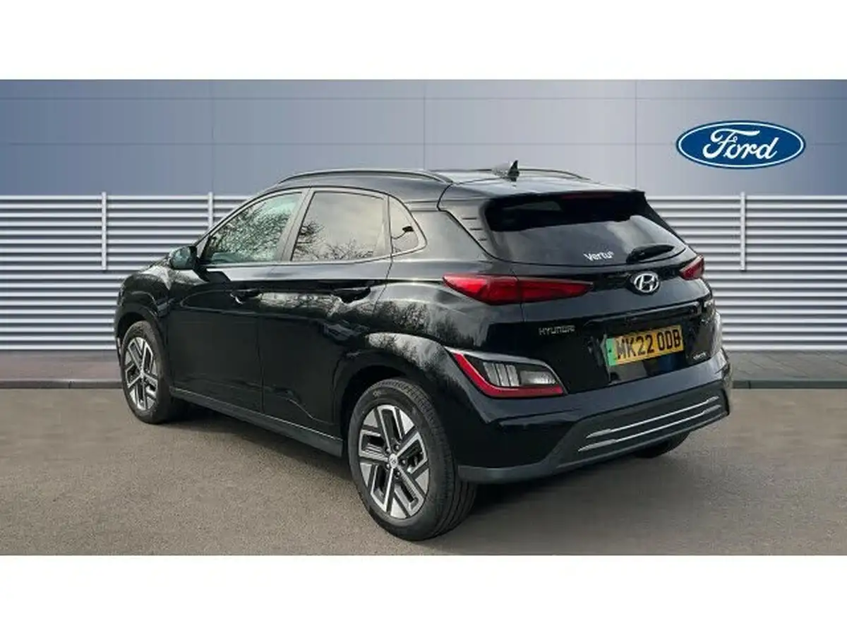 2022-hyundai-kona-e-premium-136ps-39kwh-big-1
