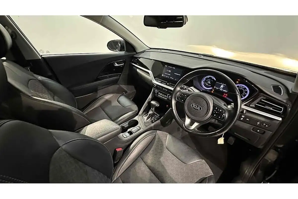 2021-kia-niro-16-gdi-2-big-21