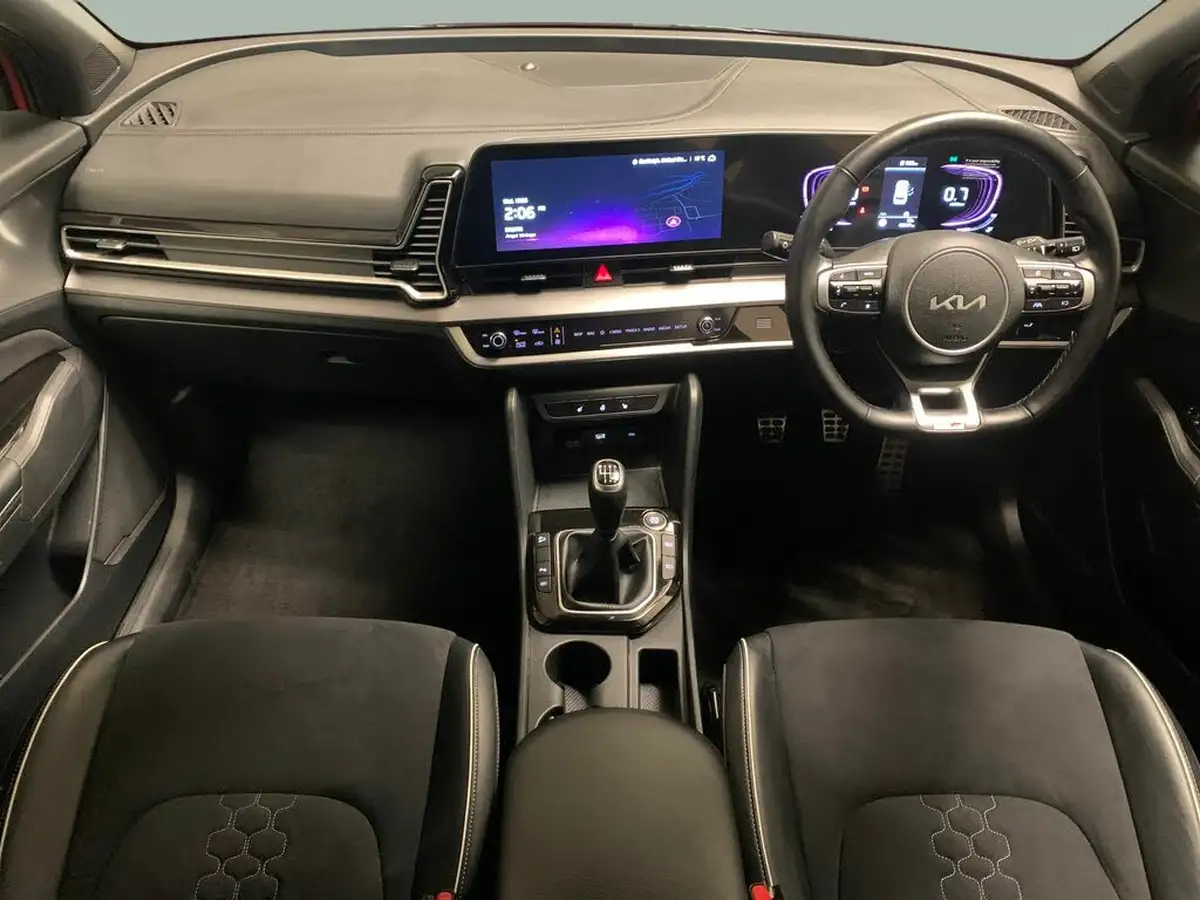 2023-kia-sportage-16-t-gdi-gt-line-148bhp-big-6