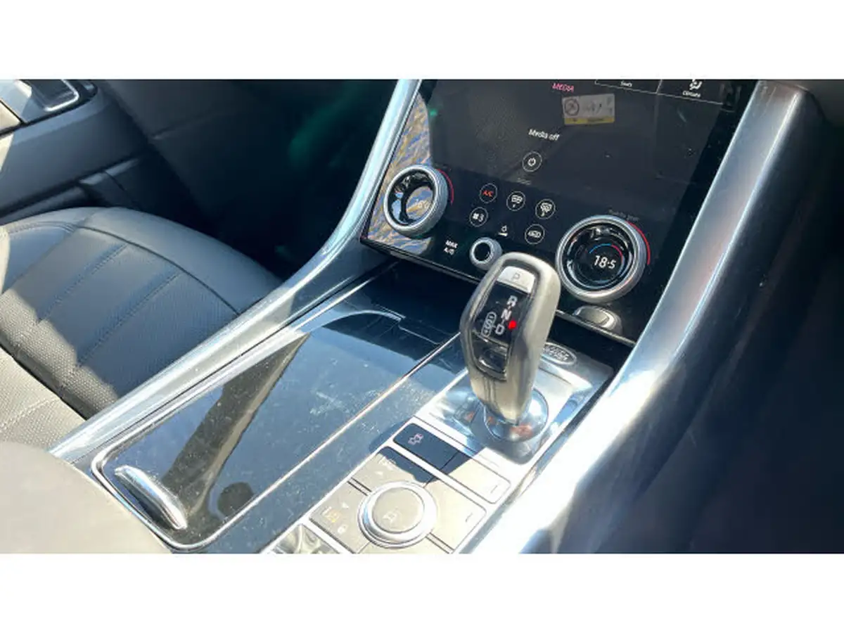 2022-land-rover-range-rover-sport-30-d300-hse-silver-big-12