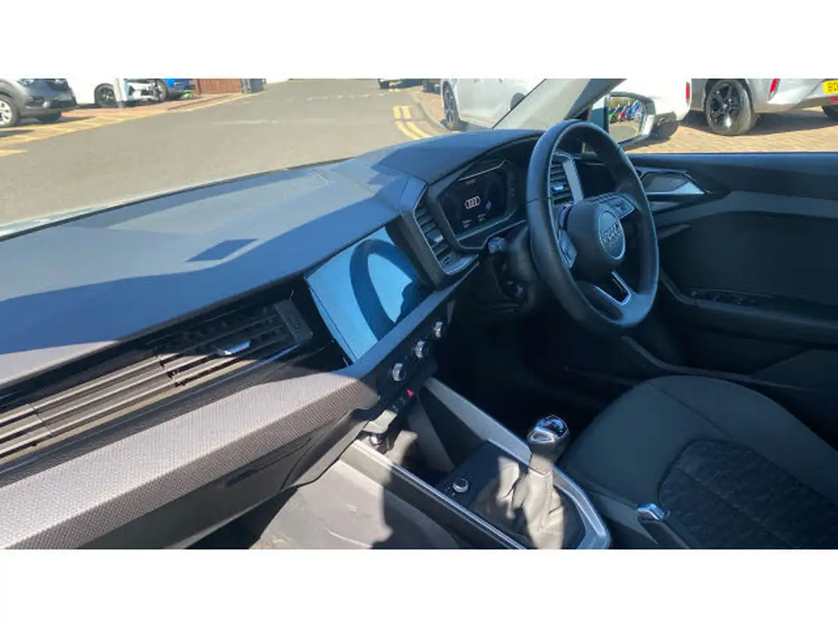 2021-audi-a1-10-25-tfsi-sport-big-8