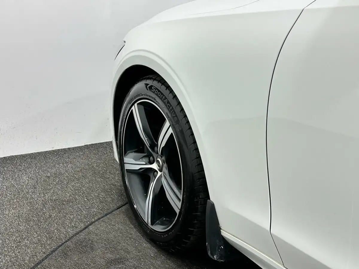 2018-volvo-v90-20td-d4-r-design-big-49