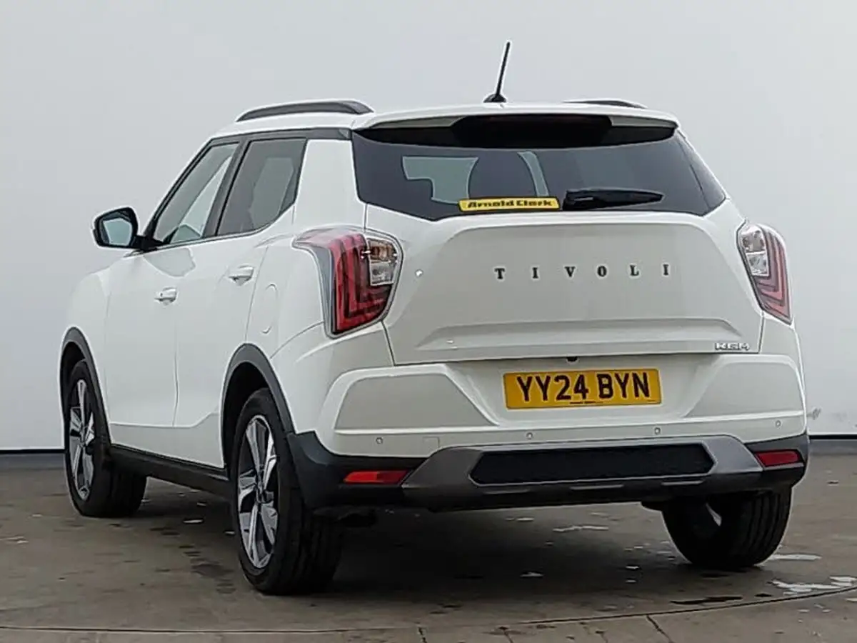 2024-kgm-ssangyong-tivoli-15-k40-big-1