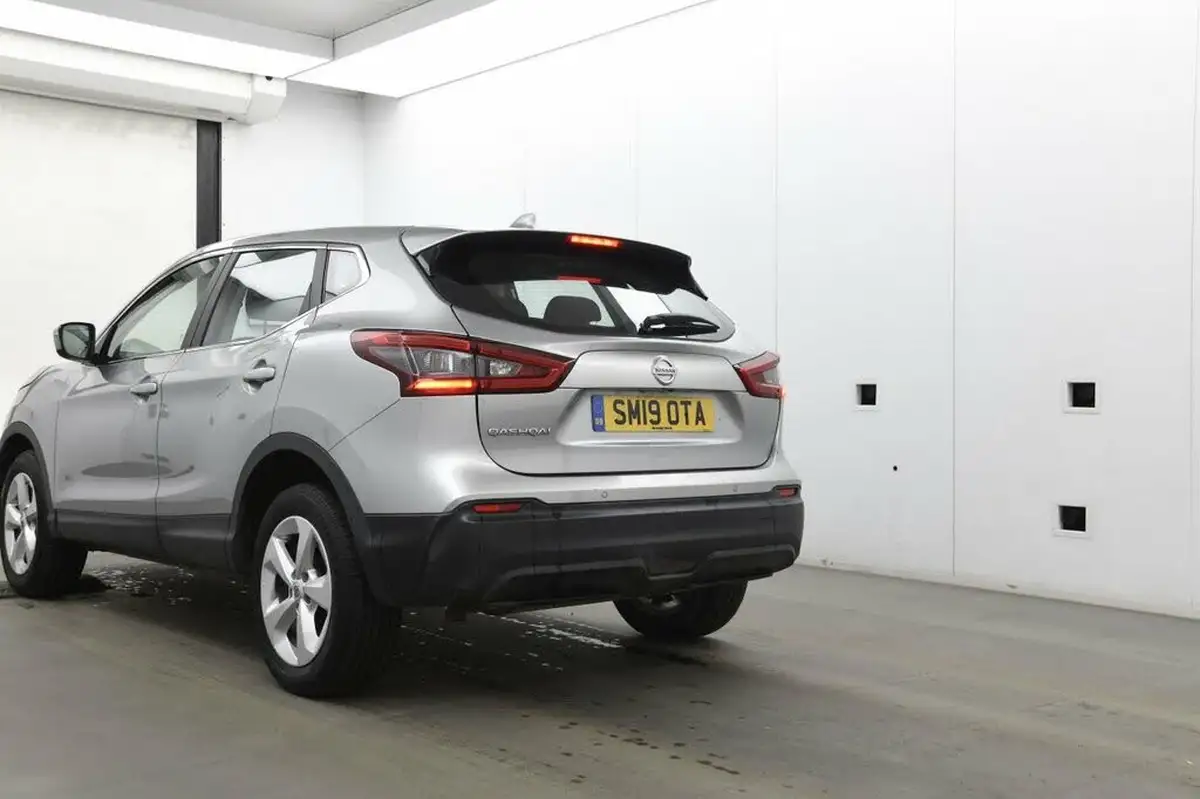 2019-nissan-qashqai-13-dig-t-acenta-premium-160ps-big-12