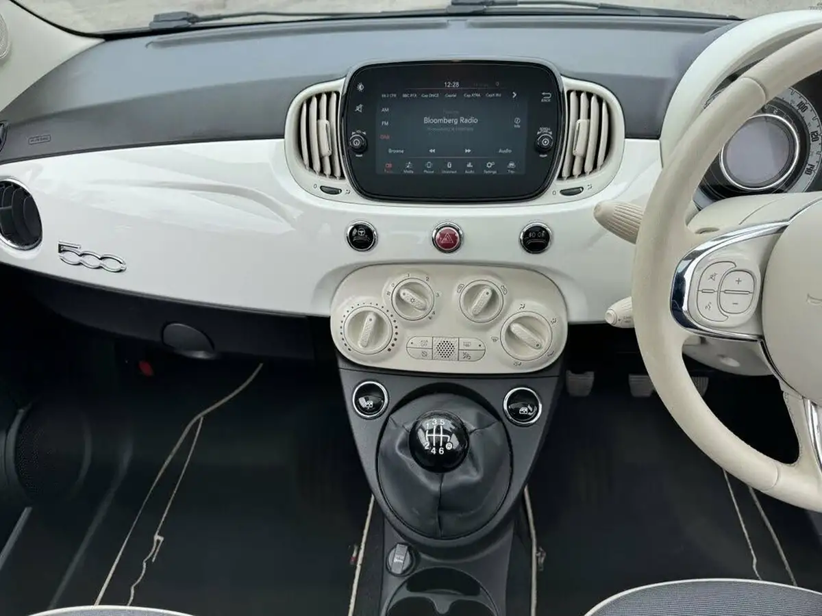 2020-fiat-500-10-lounge-big-36
