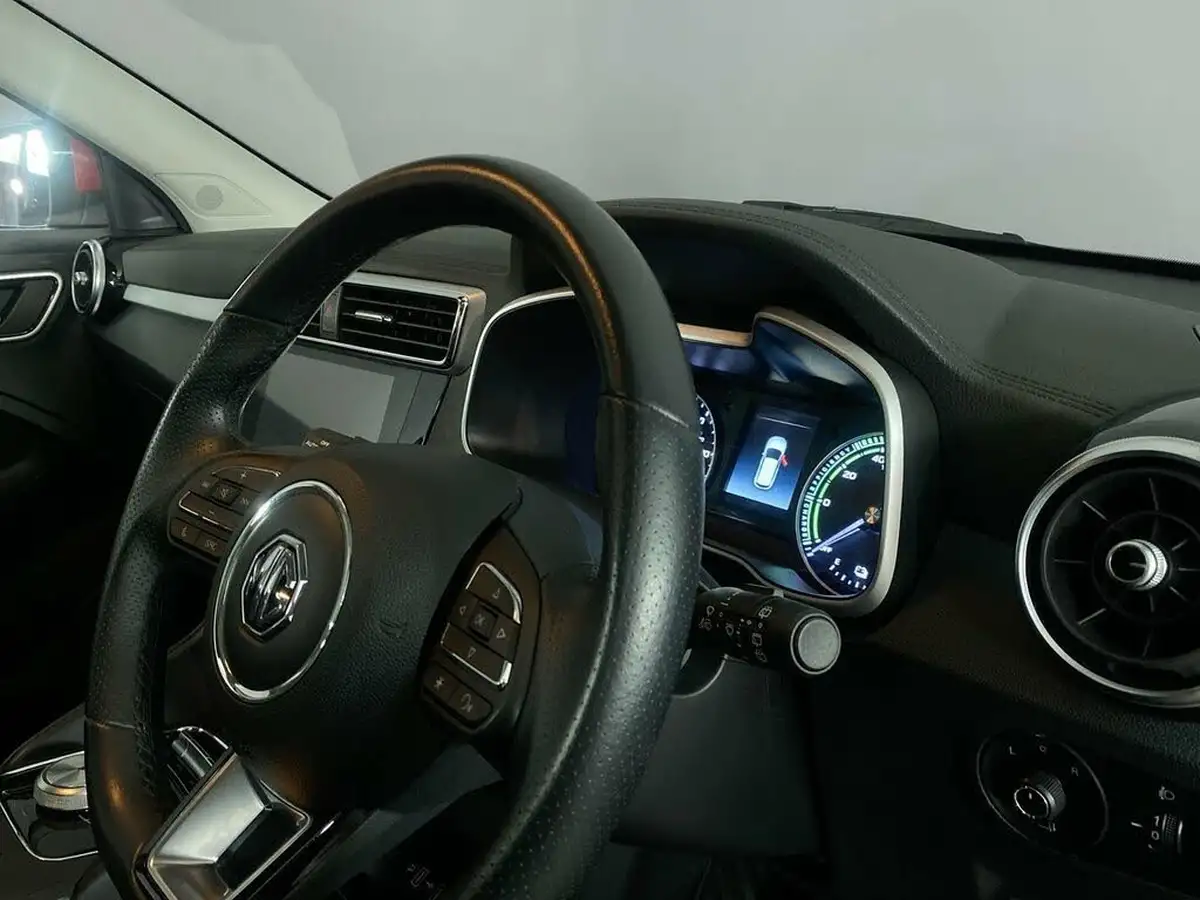 2020-mg-zs-suv-e-exclusive-ev-big-15
