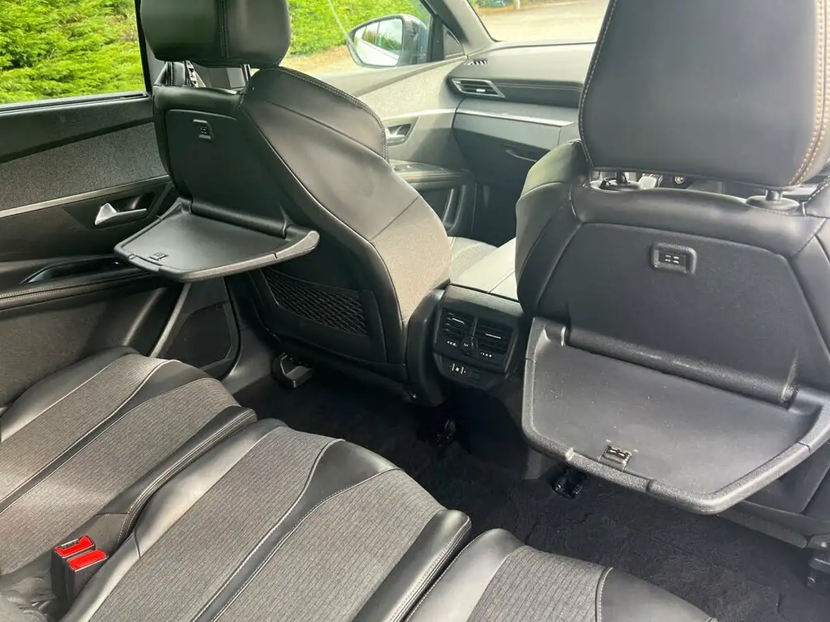 2018-peugeot-5008-suv-16-thp-gt-line-big-23