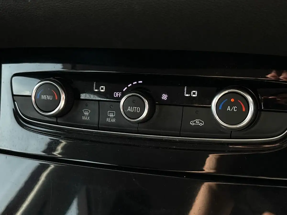 2018-vauxhall-grandland-x-12-se-132ps-auto-big-22