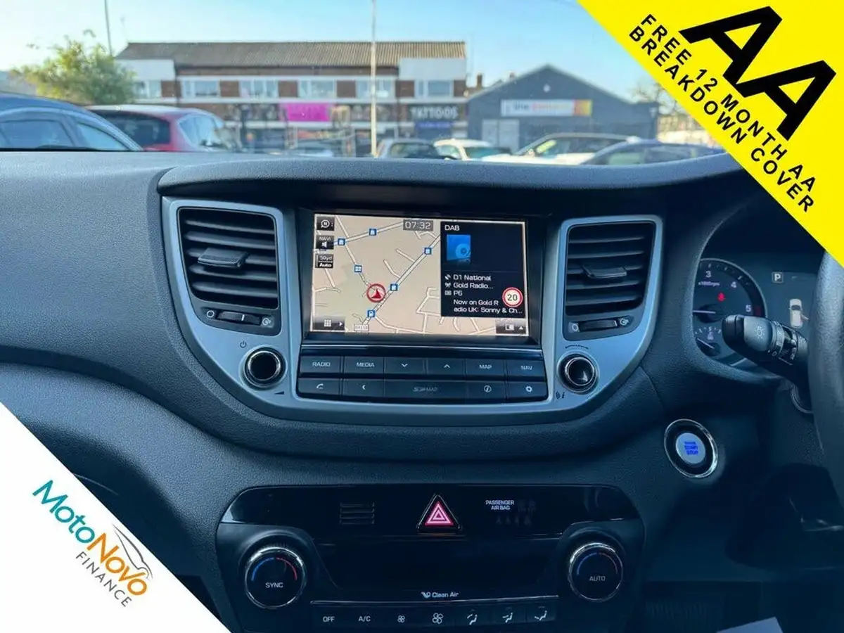 2015-hyundai-tucson-20crdi-premium-se-185ps-auto-big-1